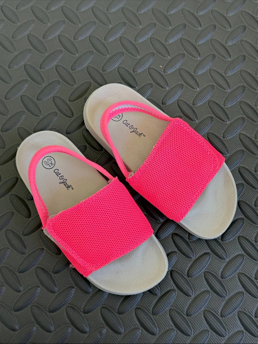 Cat & Jack Girls' Neon Pink Mesh Slide Sandals